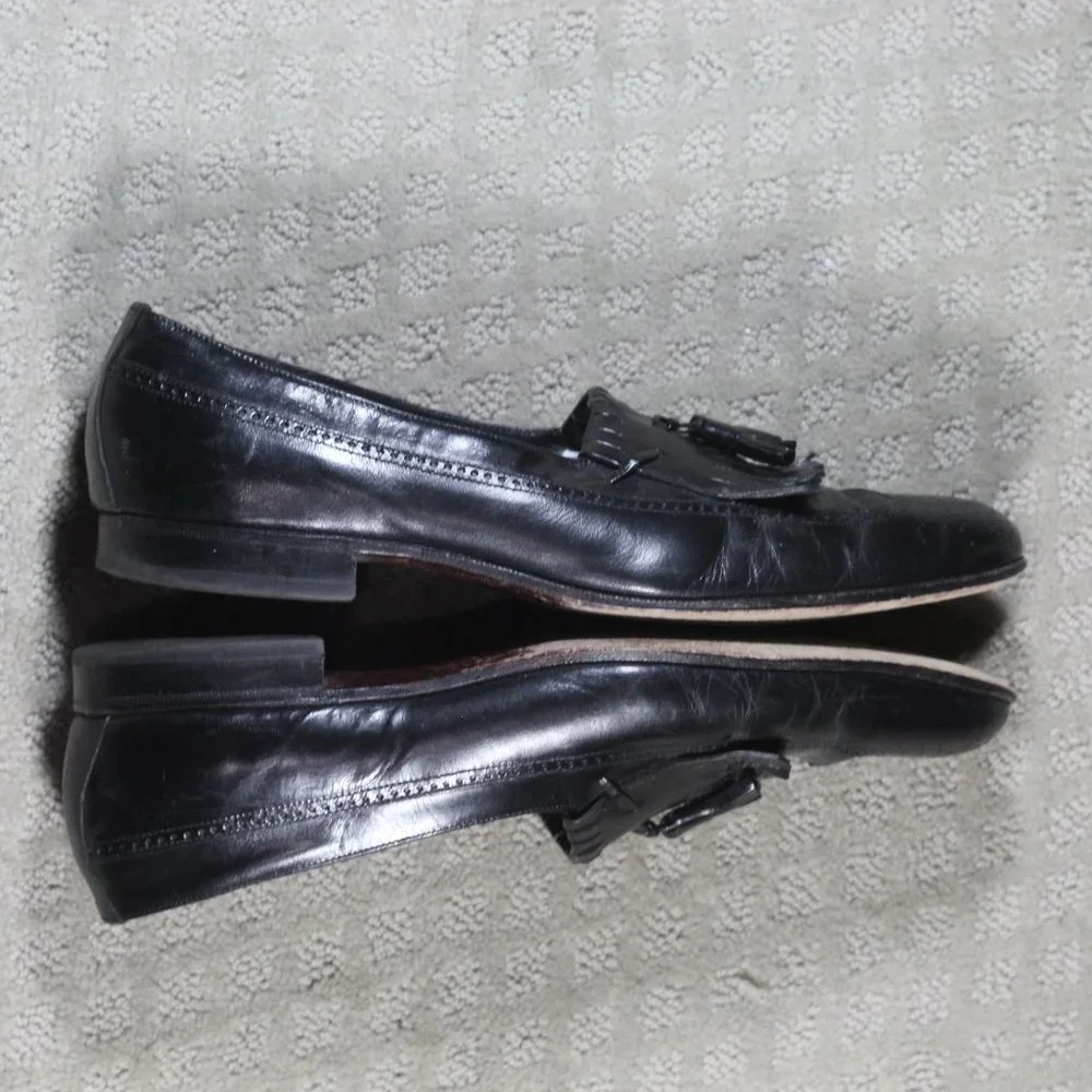 Florsheim Size 11 Black Wingtip Dress Shoes